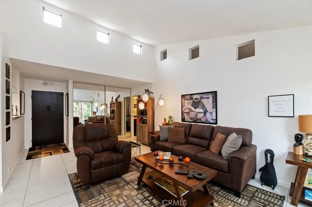 Photo #8: OC26030507 Listing: Photo #8