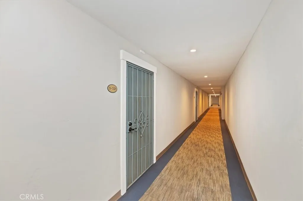 https://cdn.realtyfeed.com/cdn/127/306640971/ad2d8cc969b707c7e311d2435a38f0d9.webp