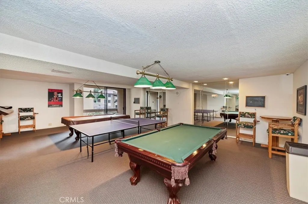 https://cdn.realtyfeed.com/cdn/127/306640971/bc84120d3f2d5a6a3be496d77aad7299.webp
