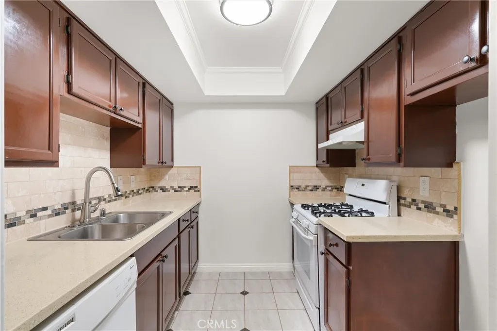 Huntington Beach, CA 92648