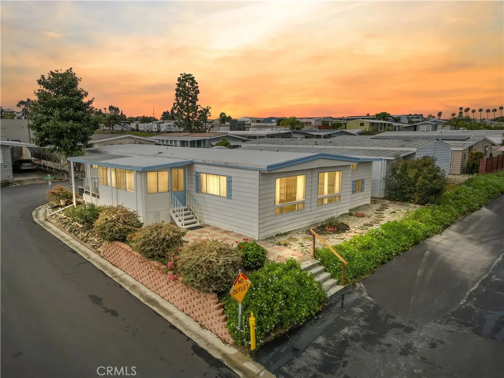 650 S Rancho Santa Fe Rd 106