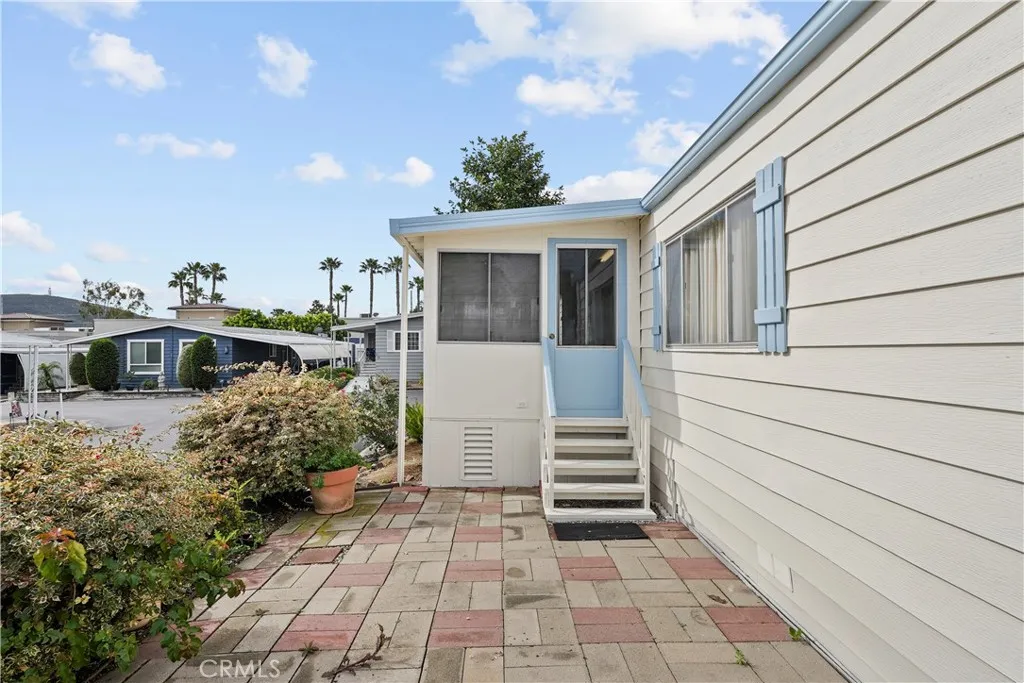 https://cdn.realtyfeed.com/cdn/127/306640997/40345a35d837238c3e3473c2a63693c9.webp