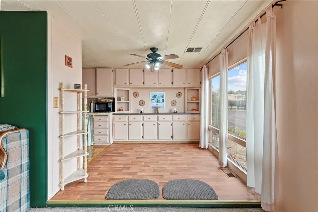 https://cdn.realtyfeed.com/cdn/127/306640997/6b46a31edf4ca99f523d15494afa6894.webp