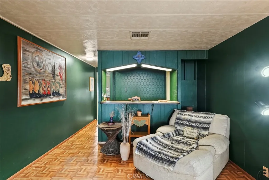 https://cdn.realtyfeed.com/cdn/127/306640997/9ff5be581b9a7d911da4352978761c8a.webp