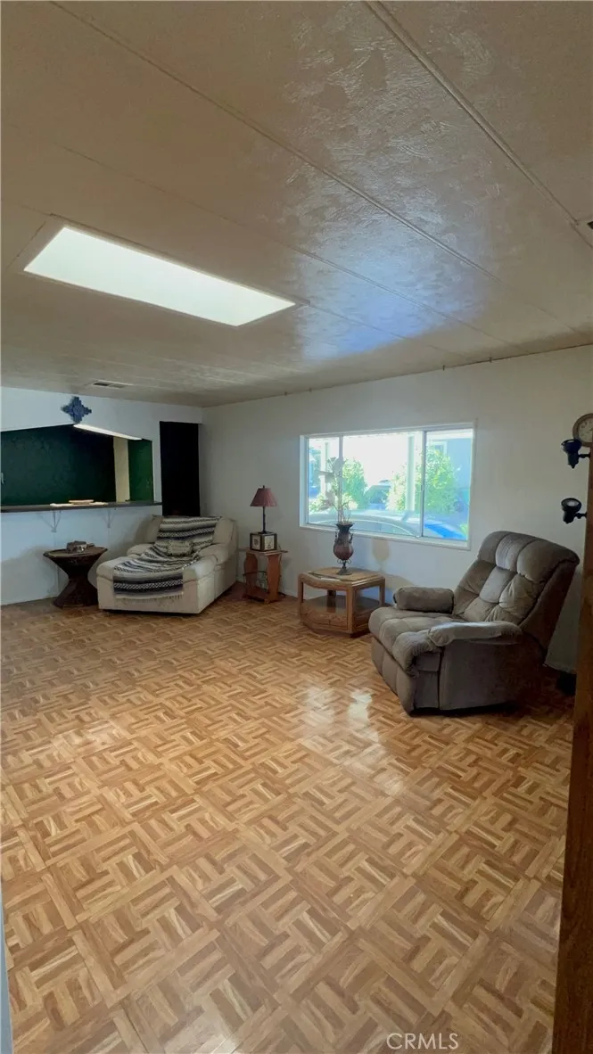 https://cdn.realtyfeed.com/cdn/127/306640997/e69b78f879f4e87370e79929de169e06.webp