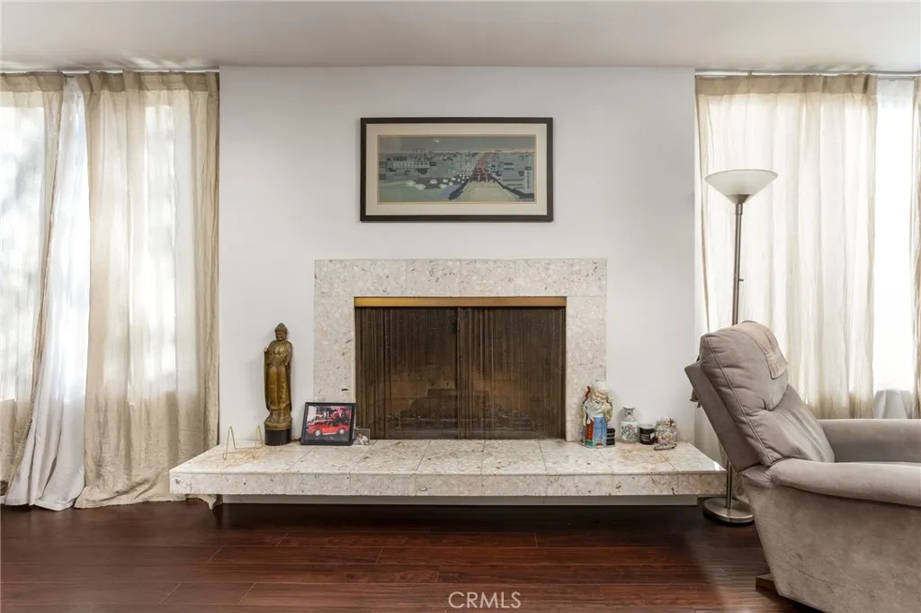 615 E Olive Unit A, Burbank, CA 91501 - Photo 5 of 32, Burbank, CA