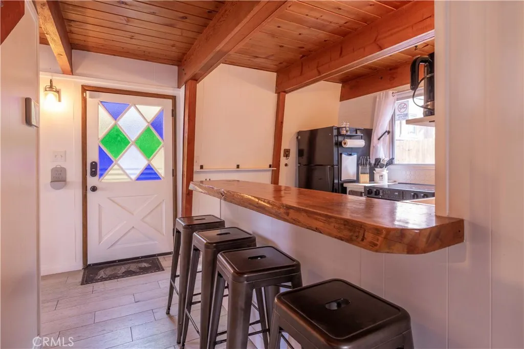 1130 Vine Avenue, Big Bear City, CA 92314 - Photo 5 of 15, Big Bear City, CA