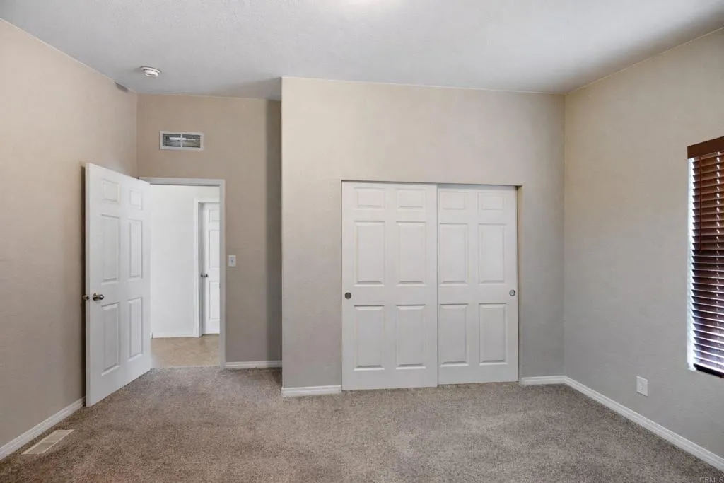 https://cdn.realtyfeed.com/cdn/127/306641064/518350dc328597830a1836dd432bbfae.webp