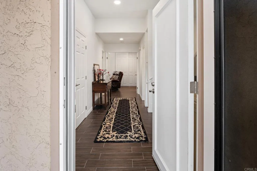 Photo #8: PTP2601076 Listing: Photo #8