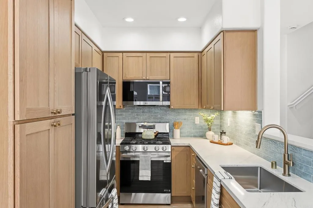 Photo #8: NDP2601331 Listing: Photo #8