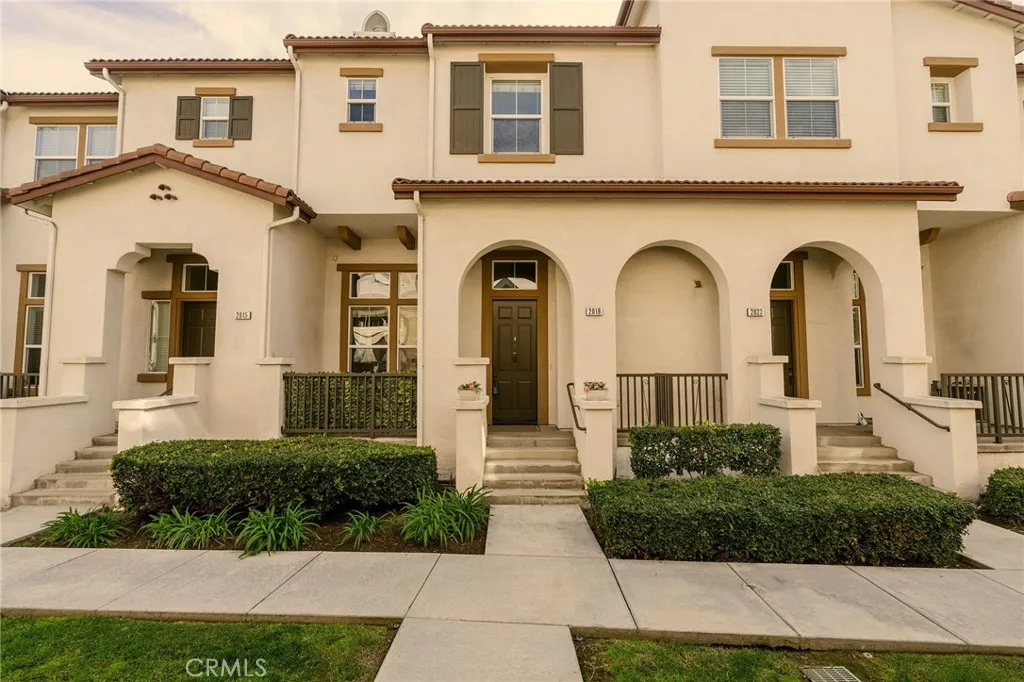 2019 Arnold Way, Fullerton, CA 92833 - Main photo, Fullerton, CA