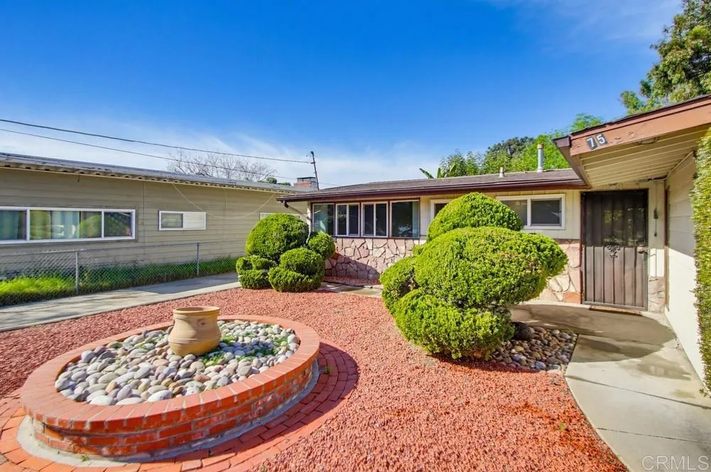 https://cdn.realtyfeed.com/cdn/127/306641226/845336afee1a50f69ac13e674cf23ad5.webp