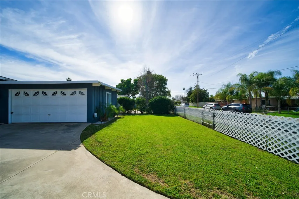 5844 Glenfinnan Avenue, Azusa, CA 91702 - Photo 4 of 38, Azusa, CA