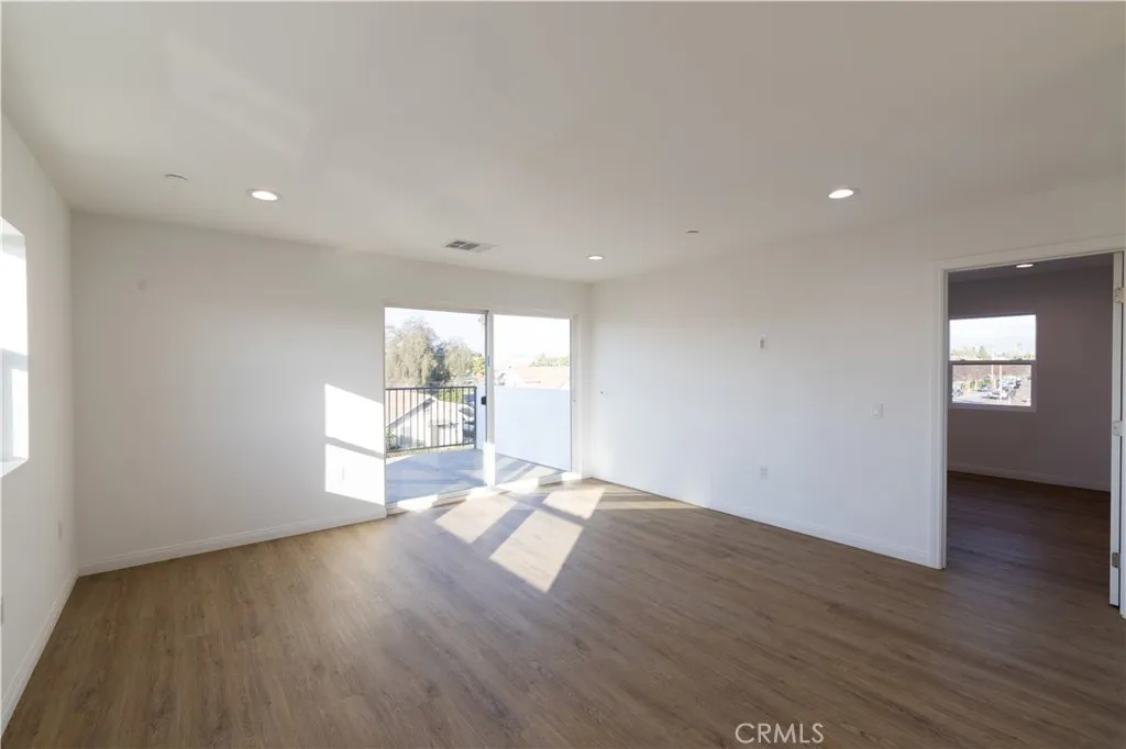 211 N Hathaway Street Unit B, Santa Ana, CA 92703 - Photo 3 of 14, Santa Ana, CA