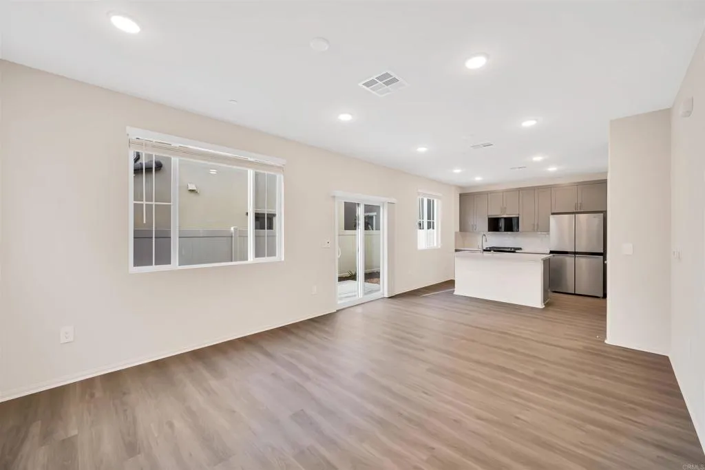 28311 Via Moscotel, Temecula, CA 92591 - Photo 4 of 20, Temecula, CA