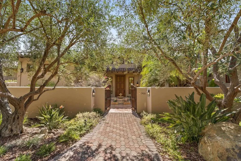 https://cdn.realtyfeed.com/cdn/127/306641335/25b29ff26ef14504007a1cd0c0f5778c.webp