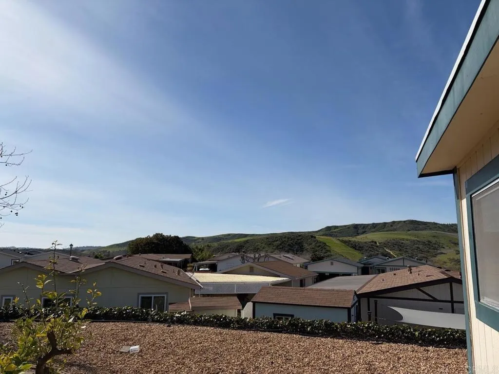 https://cdn.realtyfeed.com/cdn/127/306641347/be82630f4d87195194a648c9d3fbc664.webp