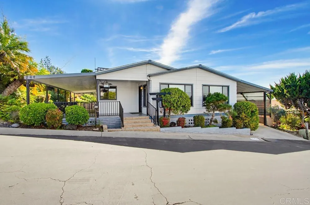 https://cdn.realtyfeed.com/cdn/127/306641354/0aee582f9038f2baf45a0cf740d5b5b7.webp