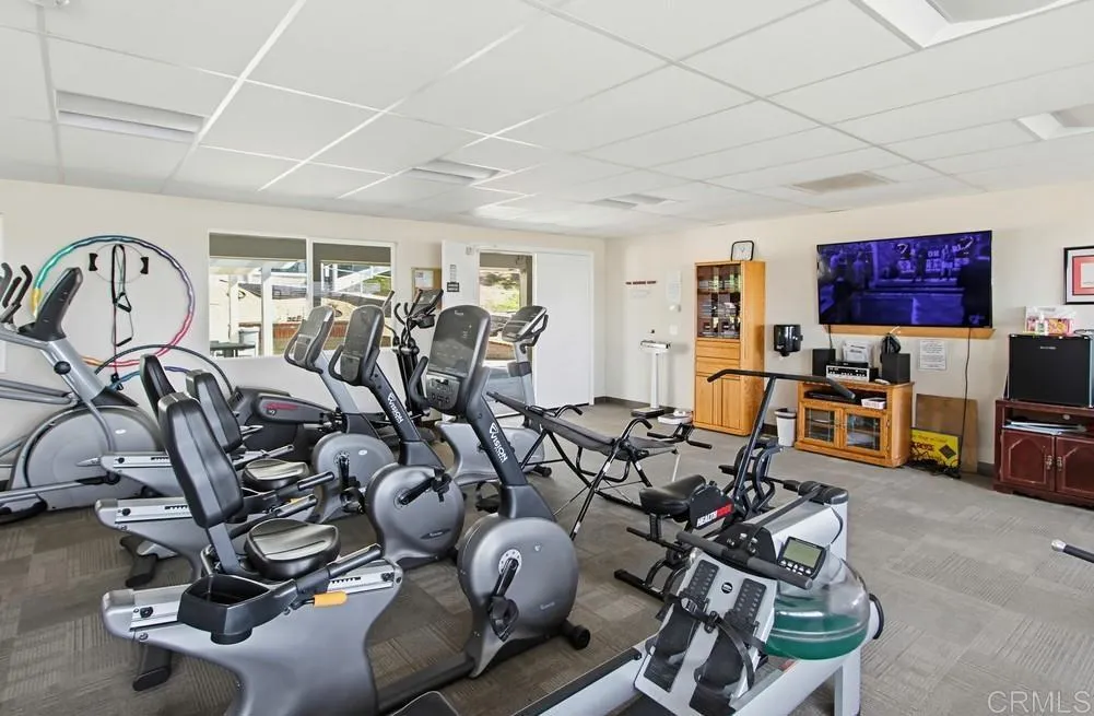 https://cdn.realtyfeed.com/cdn/127/306641354/c956268a4d3fab900f310727be1d8c50.webp