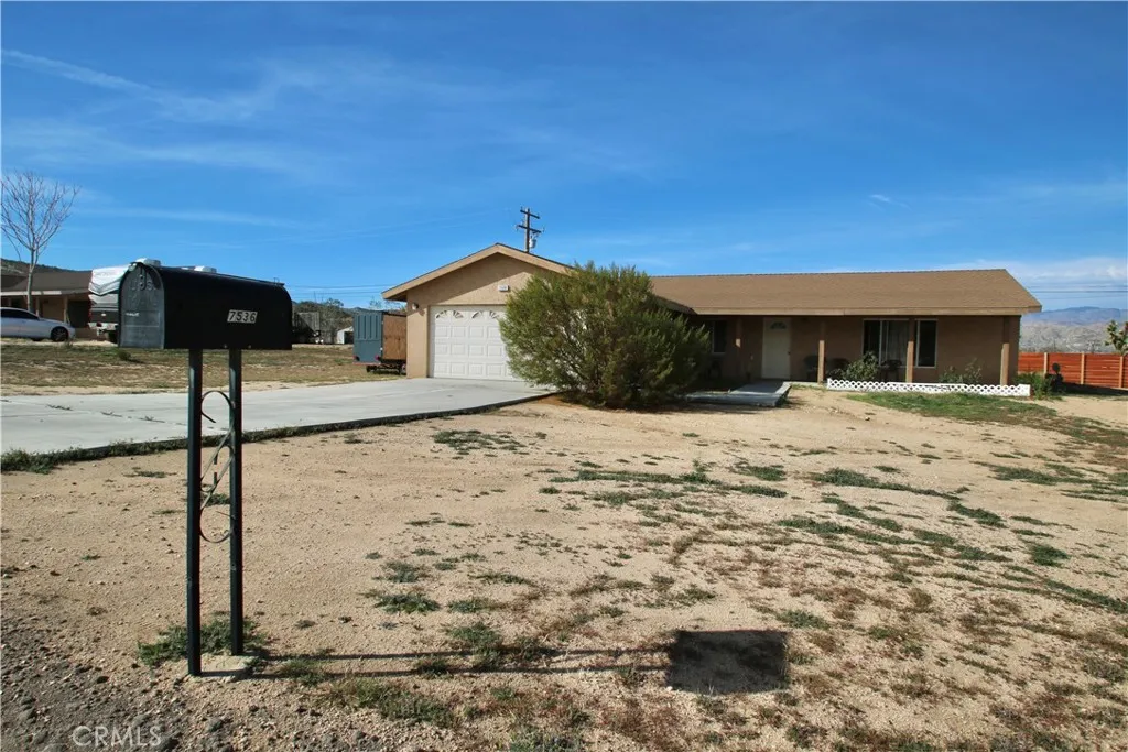7536 Victoria, Yucca Valley, CA 92284 - Photo 2 of 24, Yucca Valley, CA