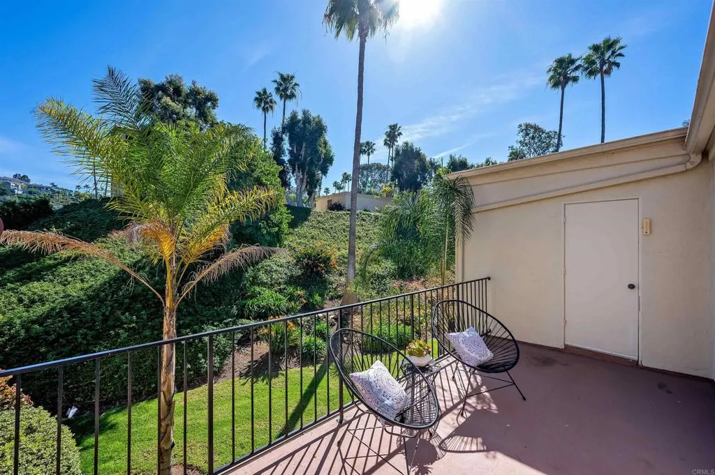 https://cdn.realtyfeed.com/cdn/127/306641450/3d03cace8c8279b7c91743078acc9a8e.webp