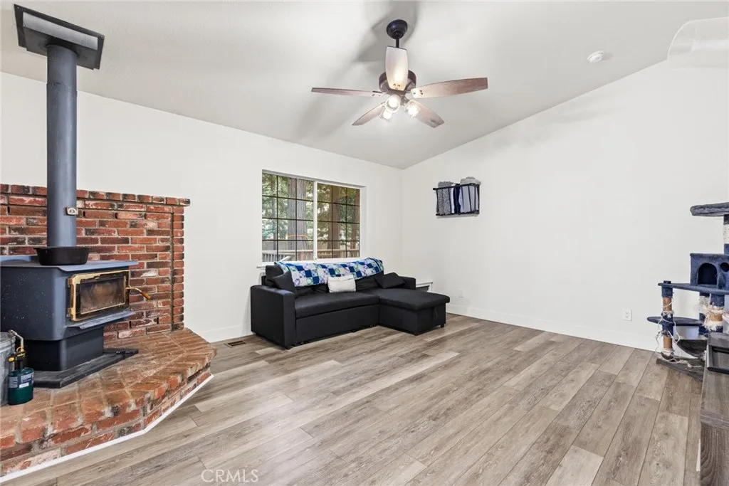 14366 Carnegie, Magalia, CA 95954 - Photo 2 of 28, Magalia, CA