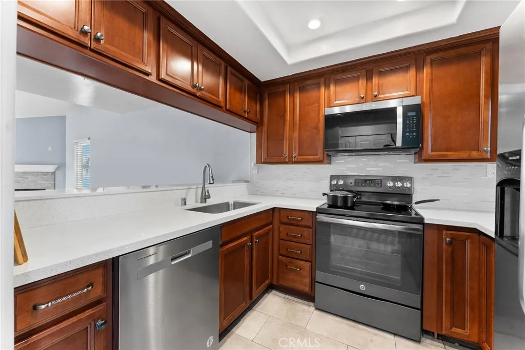 Photo #6: IG26030957 Listing: Photo #6