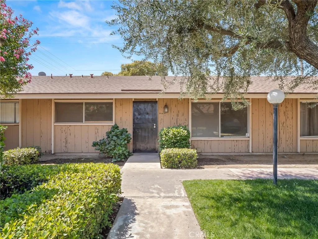 3725 N Fruit Avenue Unit B, Fresno, CA 93705 - Photo 2 of 22, Fresno, CA
