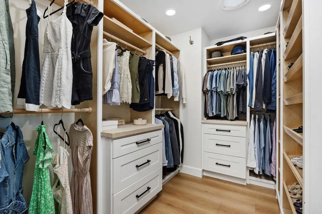 https://cdn.realtyfeed.com/cdn/127/306641576/34c503719b5bd5b9be1061e763de3a40.webp