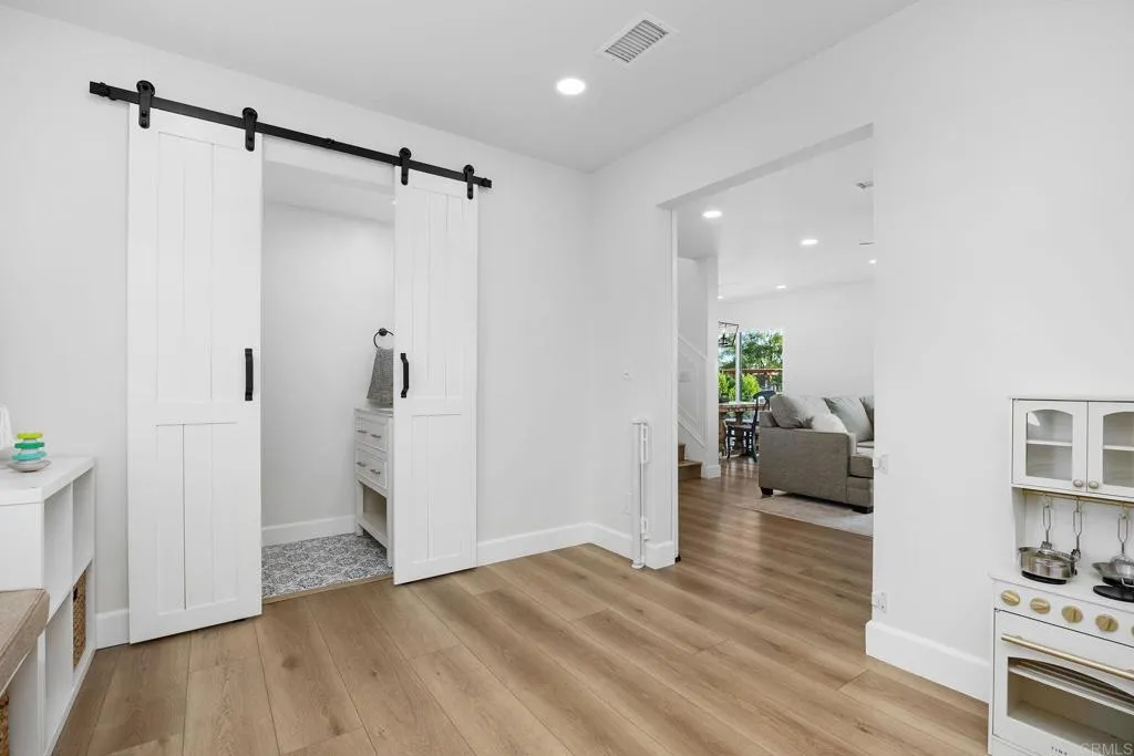 https://cdn.realtyfeed.com/cdn/127/306641576/d5cd978300297f6b8a757182a6a173e4.webp