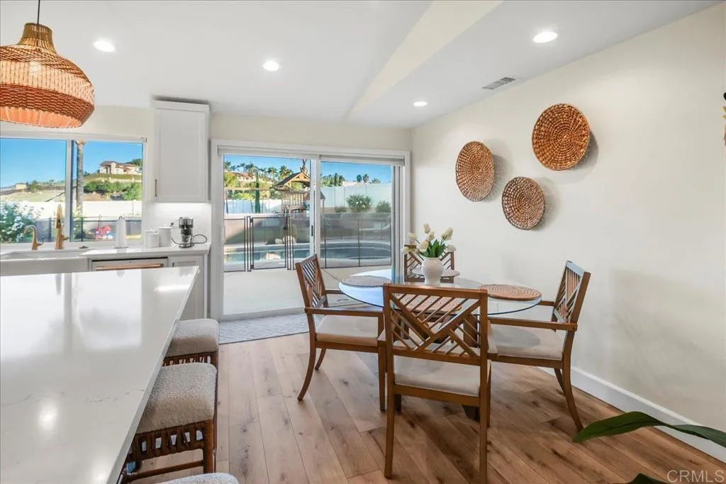 https://cdn.realtyfeed.com/cdn/127/306641579/7254318a4b6190fb0a06a31c8c9fe71e.webp