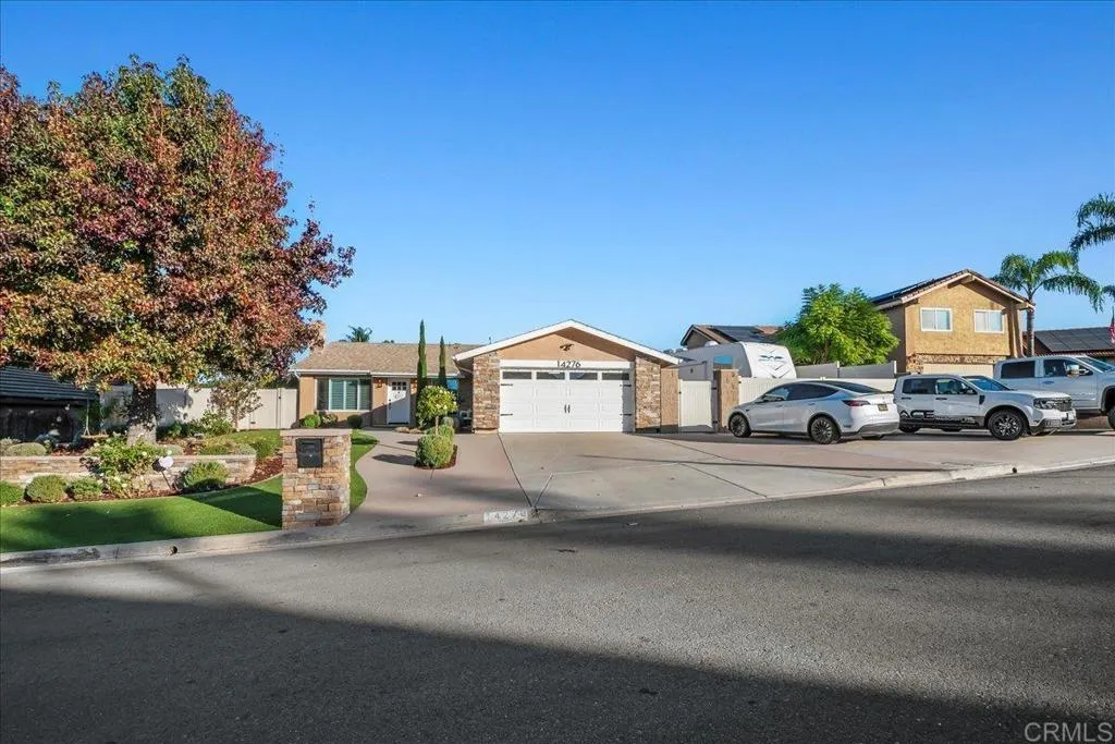 https://cdn.realtyfeed.com/cdn/127/306641579/9b2ed64433bd5dc0573a00790a398f11.webp