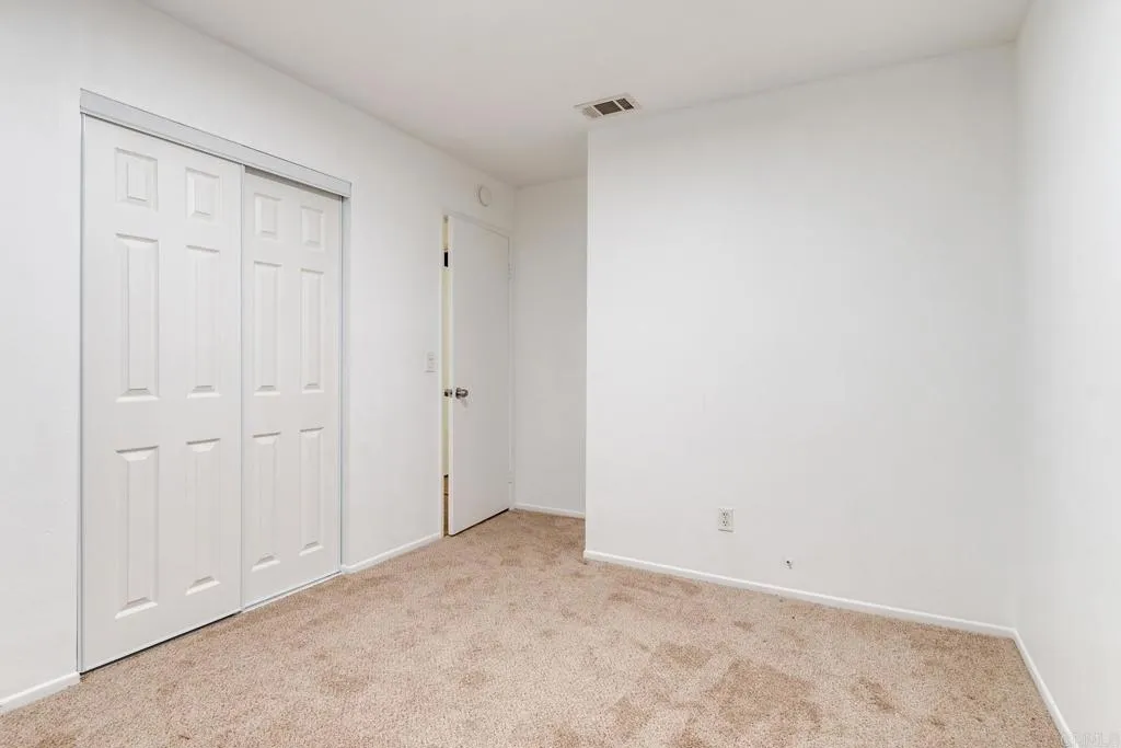 Photo #15: NDP2601349 Listing: Photo #15