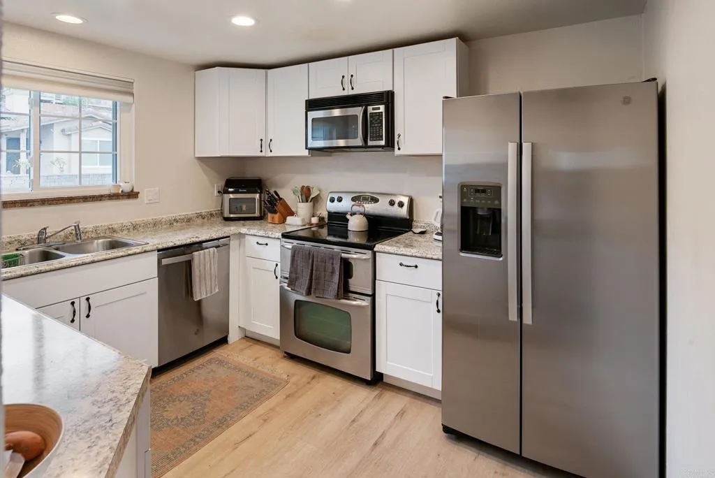 Photo #13: PTP2601105 Listing: Photo #13