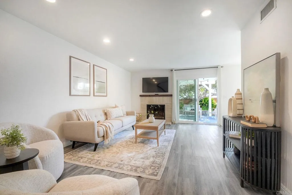 Photo #6: NDP2601353 Listing: Photo #6