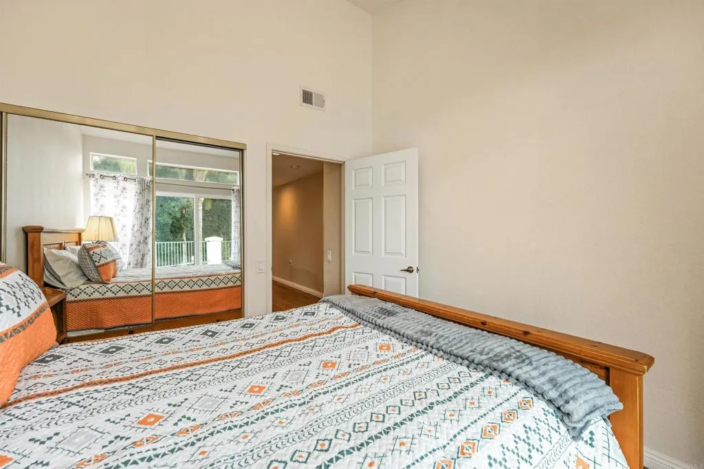 https://cdn.realtyfeed.com/cdn/127/306641724/e1320d1f3488e06d3042c473ace16133.webp