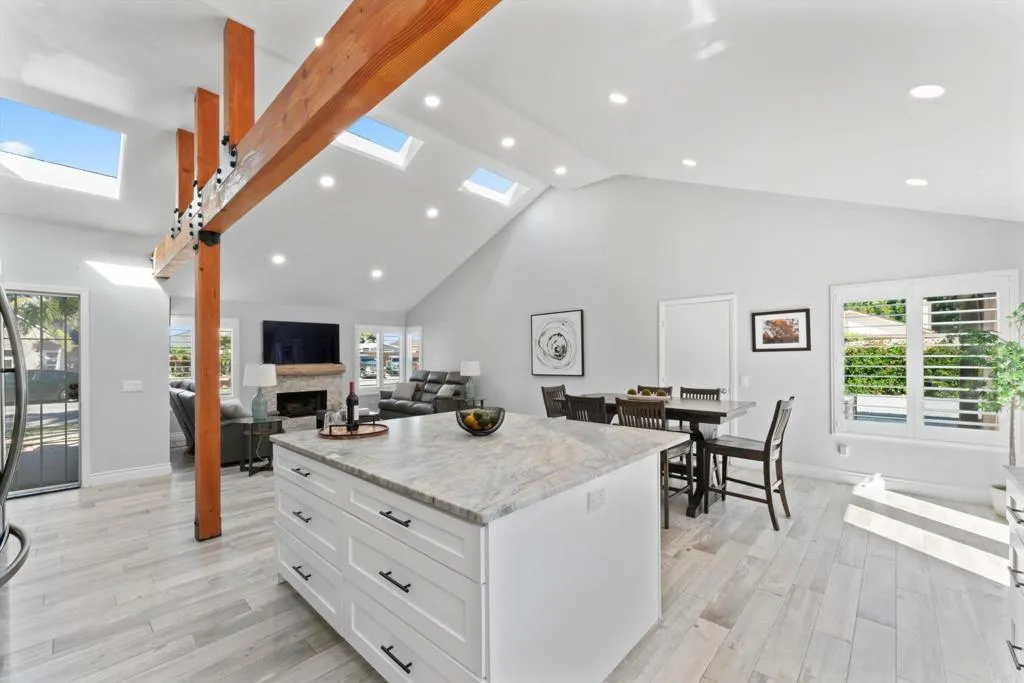 https://cdn.realtyfeed.com/cdn/127/306641743/91d430ae6e2c70dd6fda6552684973e8.webp