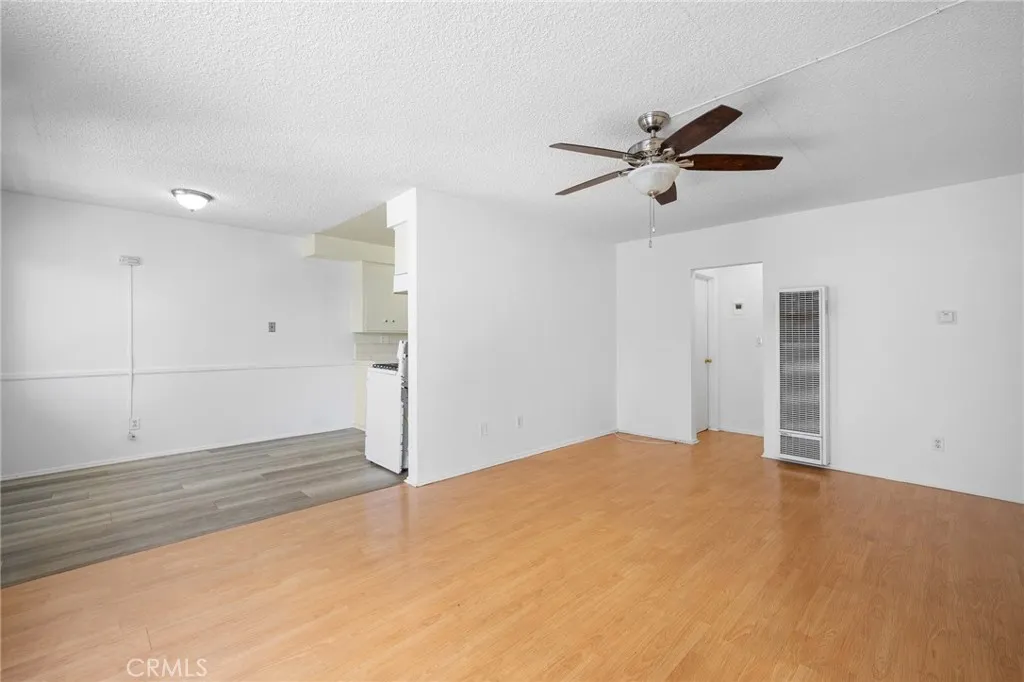 208 E Chevy Chase Drive Unit 1, Glendale, CA 91205 - Photo 4 of 16, Glendale, CA