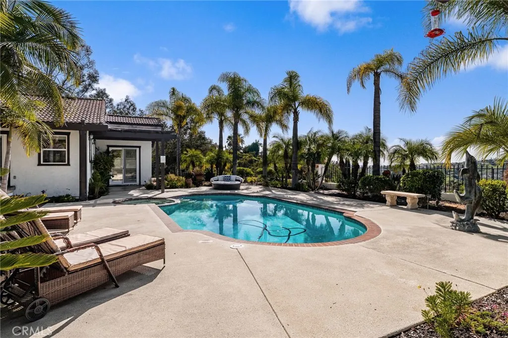 https://cdn.realtyfeed.com/cdn/127/306641788/579c0a27ad4c7cc62b941d4ee36e3feb.webp