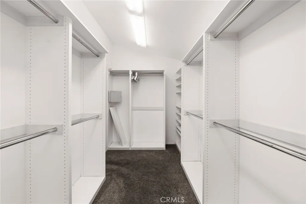 https://cdn.realtyfeed.com/cdn/127/306641788/62e6c3a63aab80ac584e32e8368813cc.webp