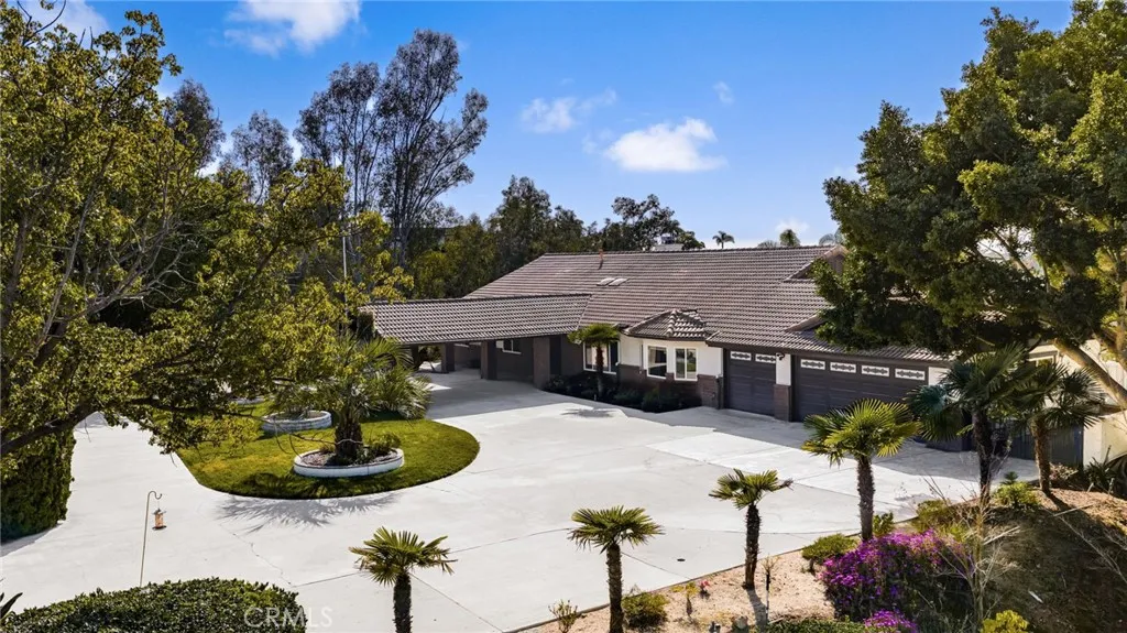 https://cdn.realtyfeed.com/cdn/127/306641788/aa41c6380d003b49b025cf6220ff682a.webp
