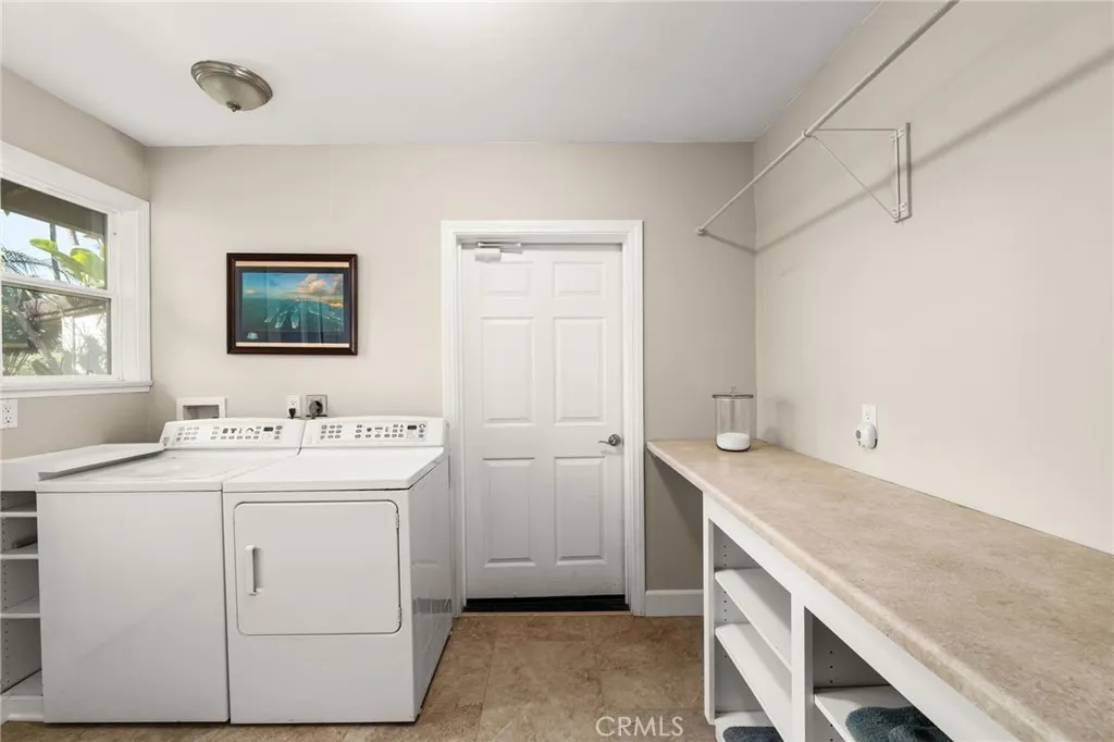https://cdn.realtyfeed.com/cdn/127/306641788/c96e4aca30136a11d2249512e6f5a5ae.webp