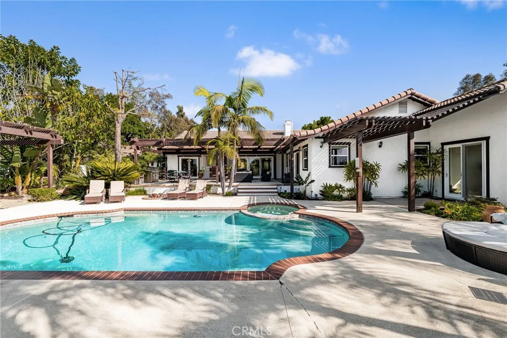 https://cdn.realtyfeed.com/cdn/127/306641788/dab00c5e21d3b029c9672a1bc6c2de1d.webp