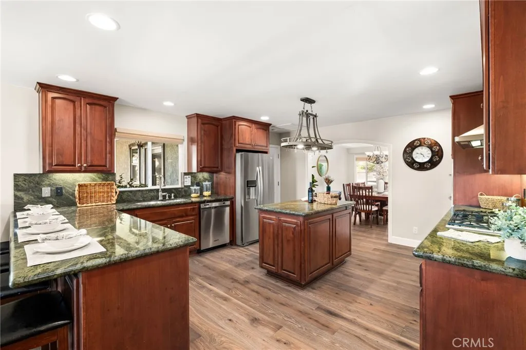https://cdn.realtyfeed.com/cdn/127/306641788/de7290cbd95e85f538b4805d0907f123.webp
