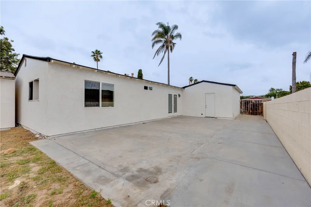 https://cdn.realtyfeed.com/cdn/127/306641809/86aa3310796e3b889808a35ebc494c66.webp