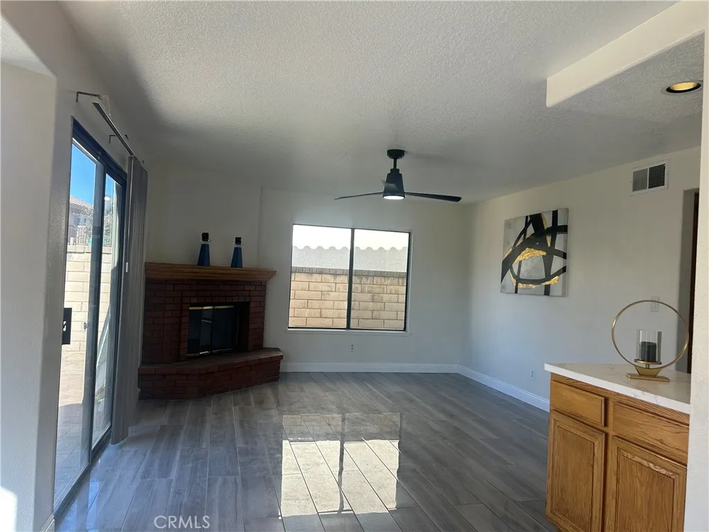 15585 Nueces Court, Moreno Valley, CA 92551 - Photo 4 of 20, Moreno Valley, CA