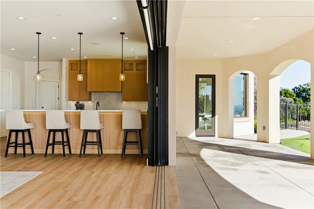 2499 Sierra, Upland, CA, 91784