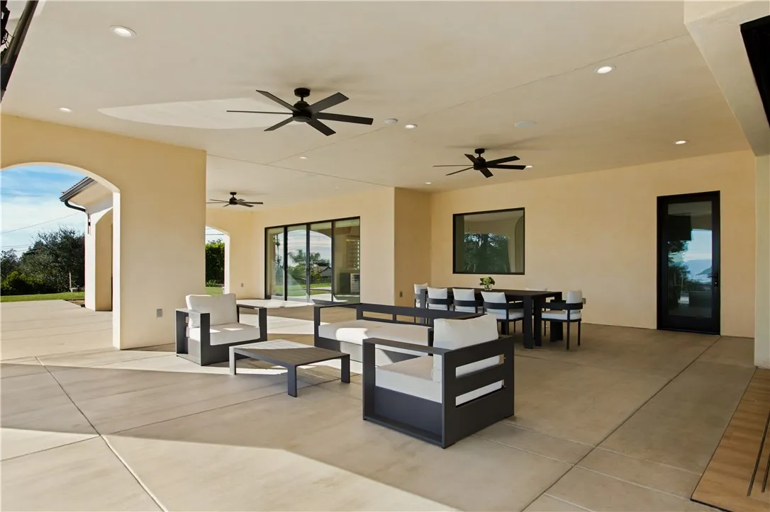 2499 Sierra, Upland, CA, 91784