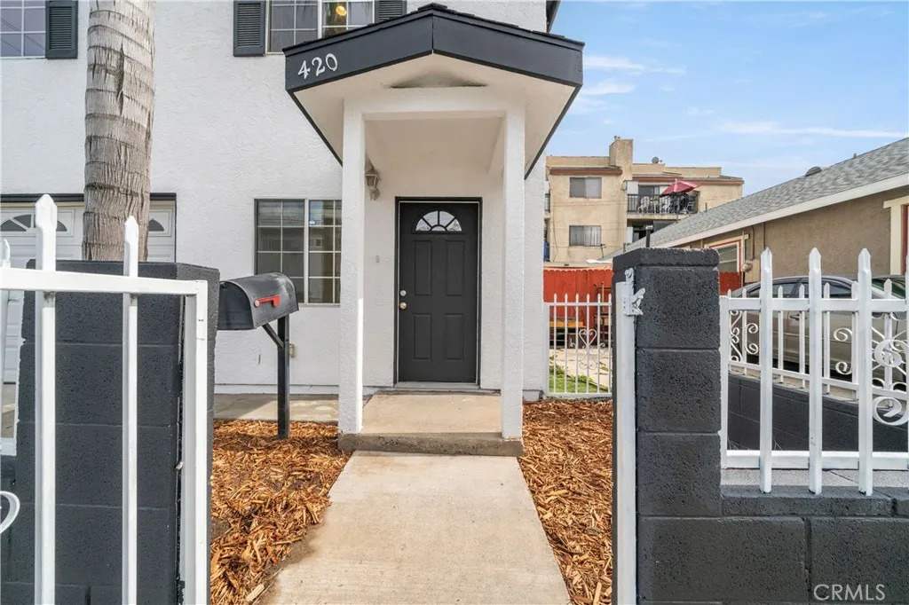 420 Cerritos Avenue, Long Beach, CA 90802 - Photo 3 of 36, Long Beach, CA