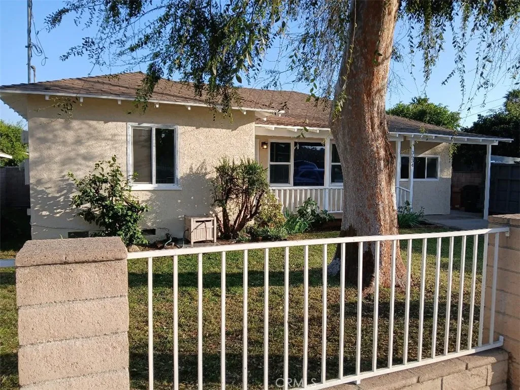 3634 Pioneer, Jurupa Valley, CA 92509 - Photo 2 of 26, Jurupa Valley, CA